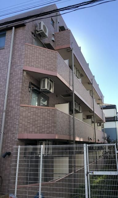 リクレイシア富士見台の外観