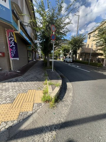 フローエンス吉田Ⅱの周辺