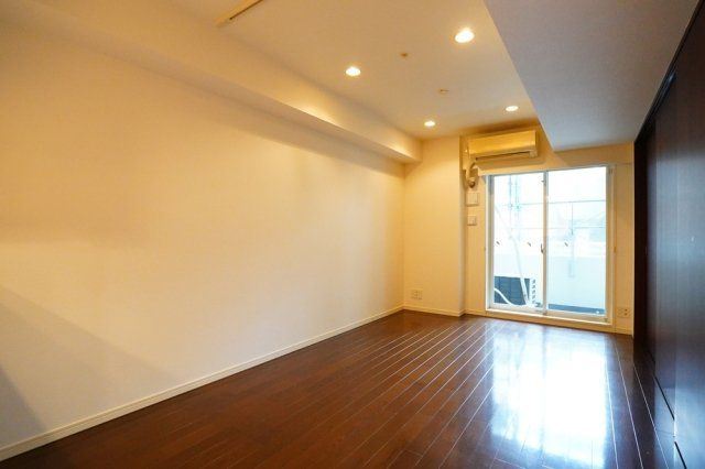 アスコットパーク日本橋浜町ＢＩＳＩＫＩの居間・リビング