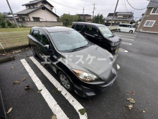 ブルーメンガルテンＢの駐車場|高崎、前橋のお部屋探しはエンドスケープまで！お客様の理想お聞かせ下さい♪