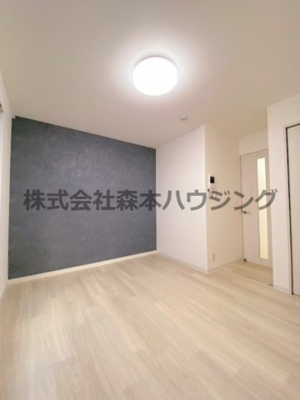 【洋室】 | 　スリール萱島東 | 広々とした洋室です