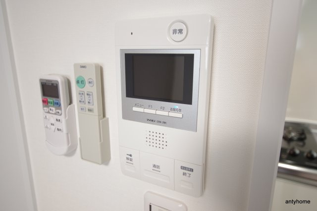 ワコーレヴィータ上新庄WEST 仲介手数料無料のセキュリティ