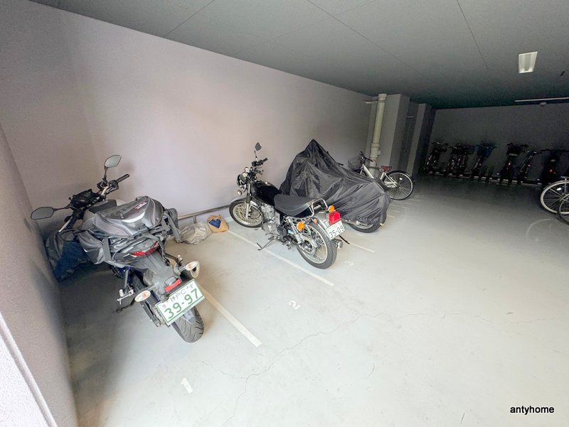 サムティ福島VIVENTE　仲介手数料無料の駐車場
