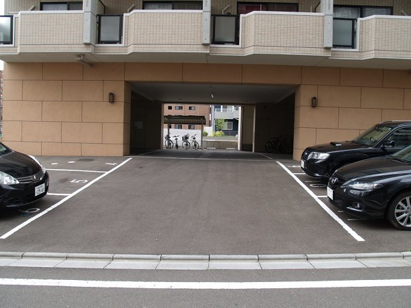 【駐車場】ノスタルジア