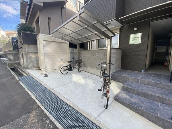 【エントランス】スミカ片山町