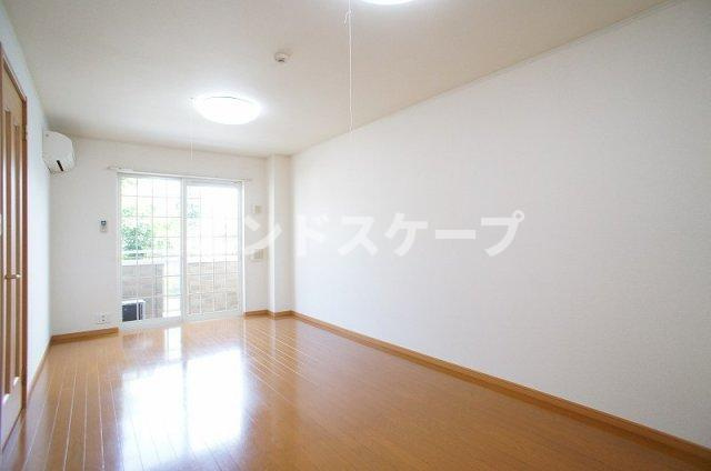 カルム・ド・パルクの居間・リビング|高崎、前橋のお部屋探しはエンドスケープまで！お客様の理想お聞かせ下さい♪