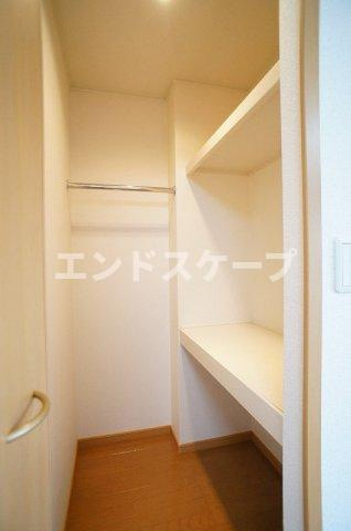 カルム・ド・パルクの収納|高崎、前橋のお部屋探しはエンドスケープまで！お客様の理想お聞かせ下さい♪