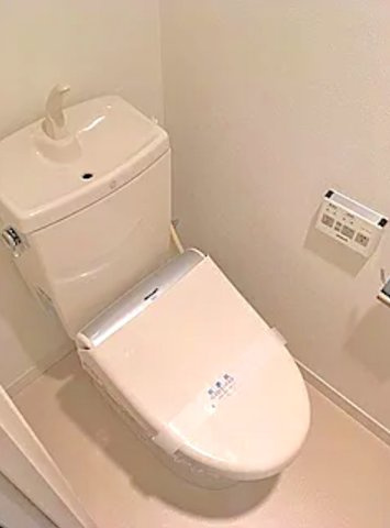 板橋区本町の賃貸マンションのトイレ|トイレ