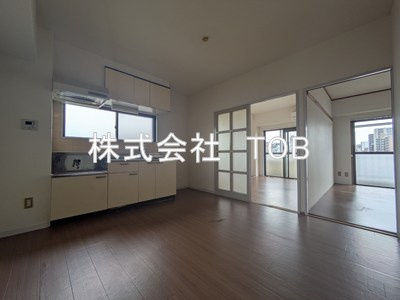 【居間・リビング】 | ウィズ府中レジデンス | DK7.5帖※クリーニング完了前※
