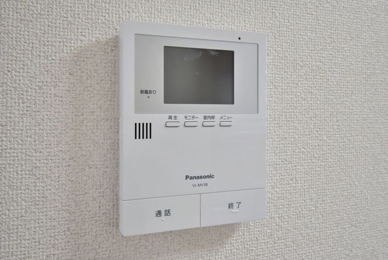 峯 B棟のセキュリティ|TVモニター付きで安心です☆