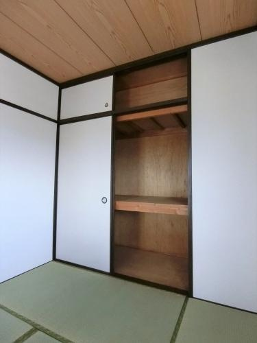 エサキ南ビルの内装|明るい色調の室内です