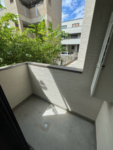 Cherim鶴里　名古屋市賃貸　仲介手数料無料のバルコニー
