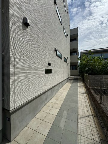 Cherim鶴里　名古屋市賃貸　仲介手数料無料のエントランス
