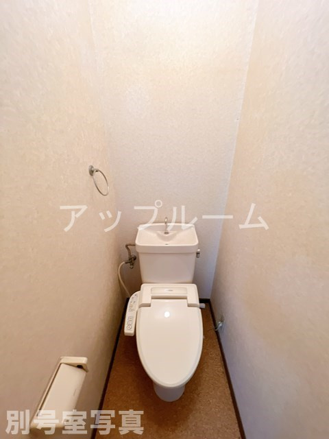 サマックス林B棟のトイレ