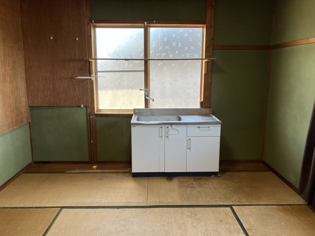 琴浦町松谷貸家の和室