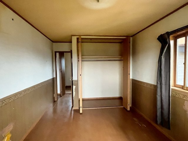 琴浦町松谷貸家の内装