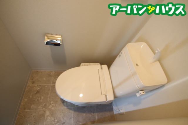 サーパスフォーシア大供のトイレ