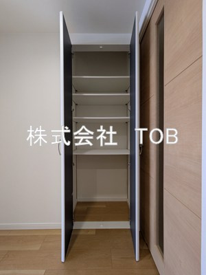 【収納】 | ＰＡＲＫ ＭＯＤＥＲＮ つつじヶ丘 | リビング収納