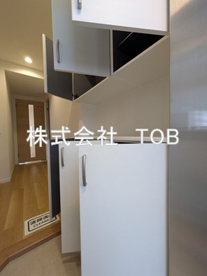 【玄関】 | ＰＡＲＫ ＭＯＤＥＲＮ つつじヶ丘 | シューズボックス