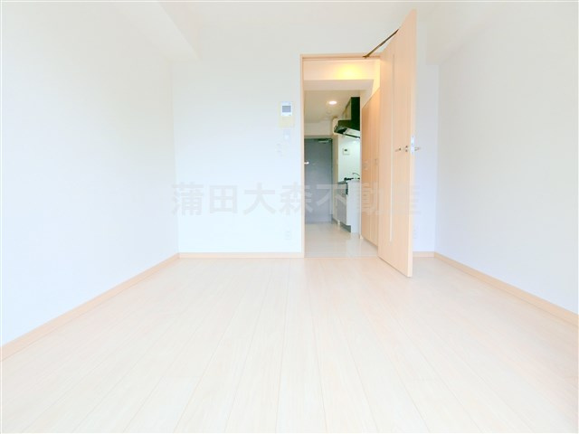 ルーブル多摩川七番館の居間・リビング