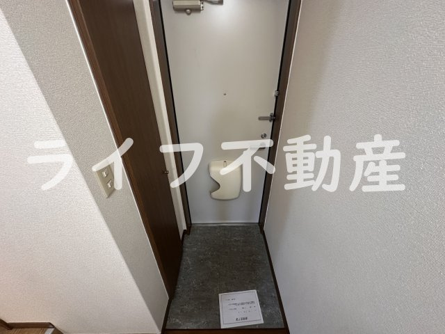 プレジール加納の玄関|ゆったりとした玄関です