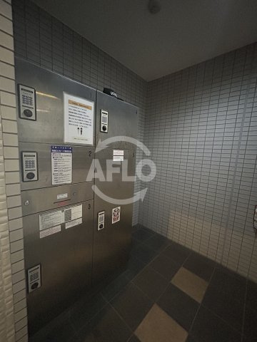 アースブルージュのその他共用部分|アースブルージュ　宅配ボックス
