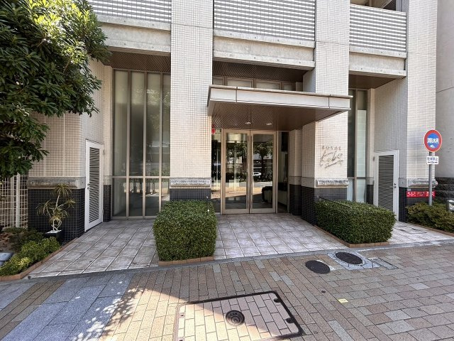 【エントランス】ロイヤル神戸三宮