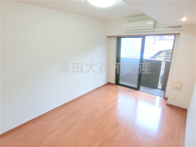 ルーブル蒲田六番館の居間・リビング