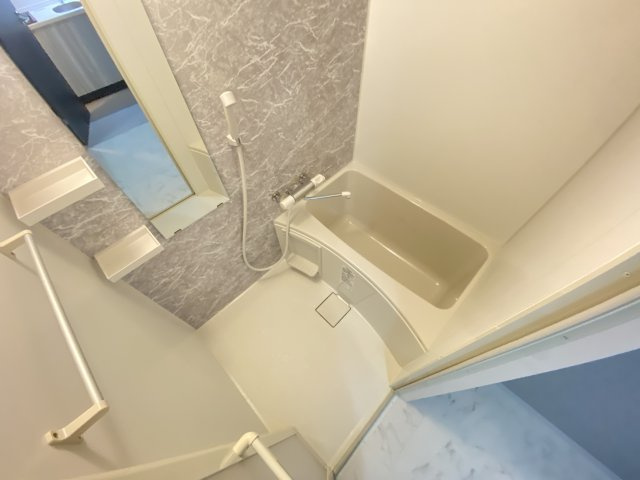 S-RESIDENCE千里丘の浴室