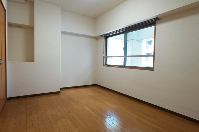【寝室】 | カナセ上汐町
