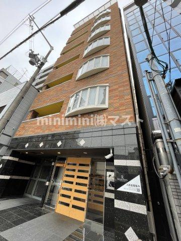 大阪市中央区島之内２丁目の賃貸マンションの外観