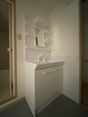 大阪市中央区島之内２丁目の賃貸マンションの洗面所