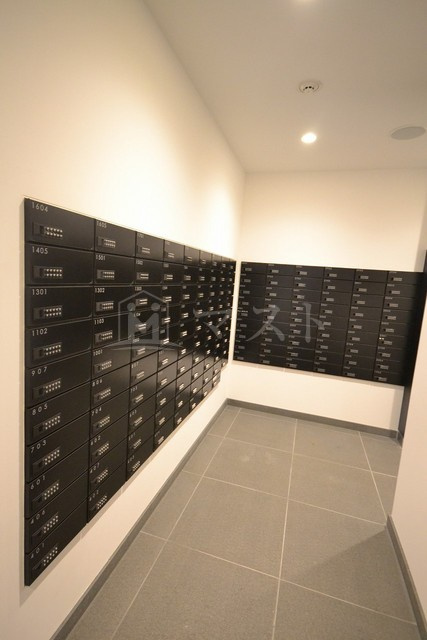 大阪市中央区西心斎橋１丁目の賃貸マンションのその他共用部分|メールＢＯＸ