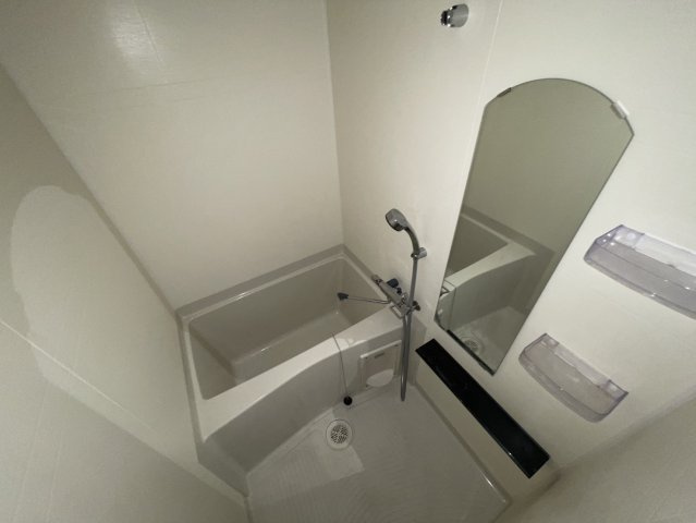 プレサンスKOBEシフォンの浴室|同物件別部屋写真
