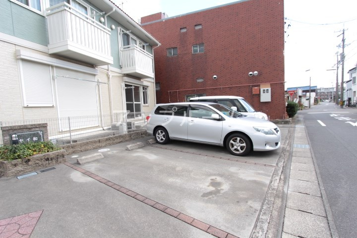 セイ和の駐車場