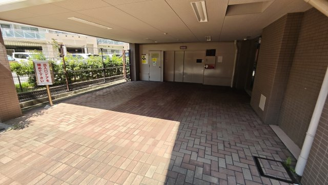 【駐車場】ラ・セーヌ兵庫