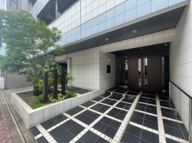 リヴシティ栄　名古屋市賃貸　仲介手数料無料のエントランス