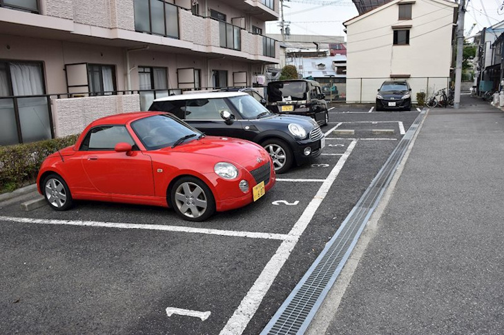 【駐車場】近畿荘 