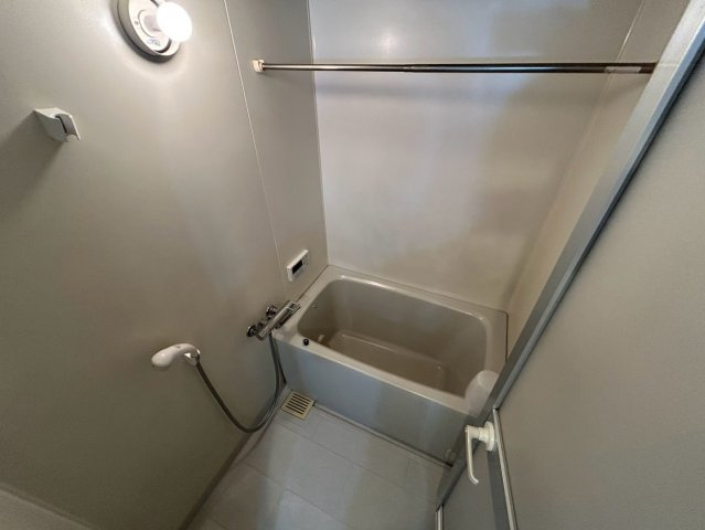 ラフィネ南十一番｜名古屋市の賃貸ならMy賃貸の浴室|ラフィネ南十一番