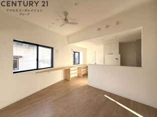 中山荘園ＬＯＨＡＵＳ２の居間