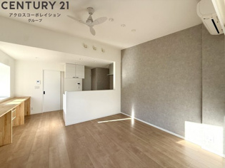 中山荘園ＬＯＨＡＵＳ２の居間
