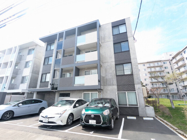 札幌市東区北十六条東１丁目の賃貸マンション