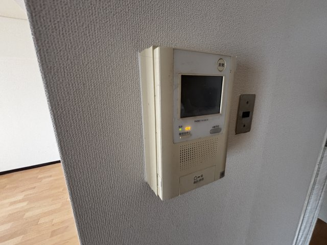 神戸市灘区新在家南町４丁目の賃貸マンションのセキュリティ