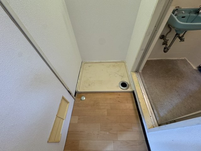 神戸市灘区新在家南町４丁目の賃貸マンションの洗面所