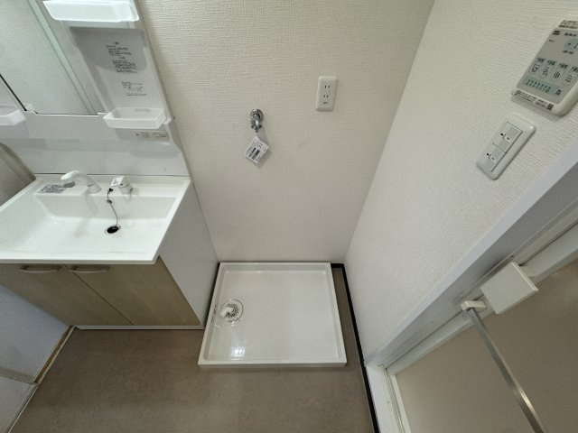 西宮市北昭和町の賃貸マンションの洗面所
