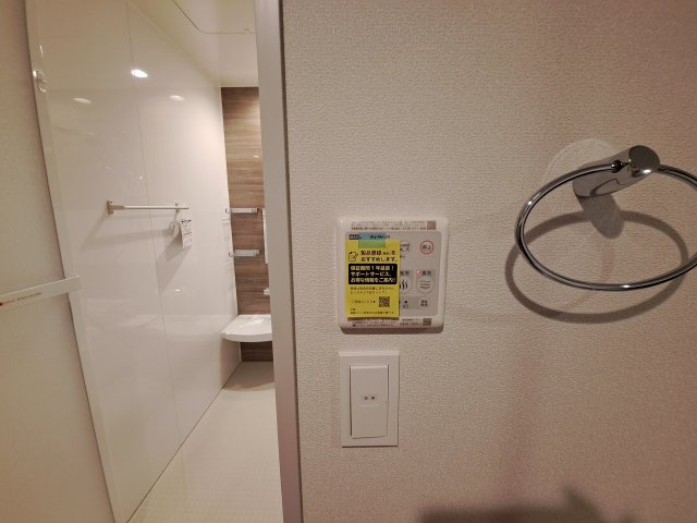 西宮市甲子園三保町の賃貸マンションの浴室