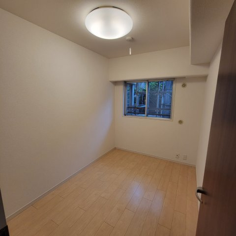 芦屋市浜町の賃貸マンションの居間・リビング