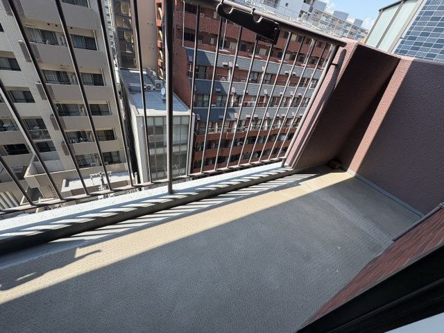 ライオンズマンション三宮のバルコニー