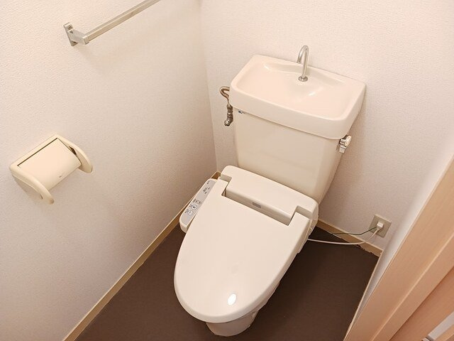 コーポウィスタリアＢのトイレ|トイレもきれいです