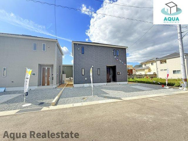高松市円座町の新築一戸建の駐車場|カースペースがあります